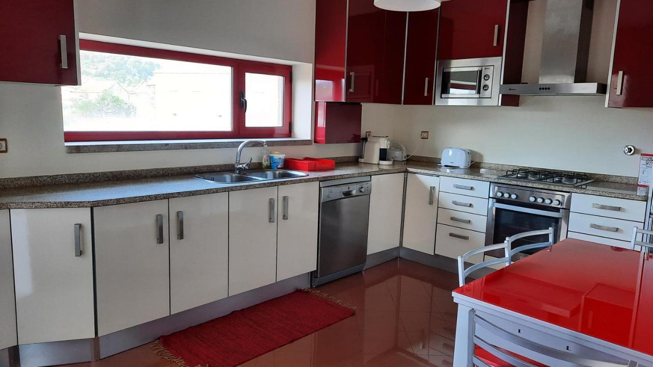Villas Do Laboreiro - Casa 8 คาสโตร ลาโบเรโร ภายนอก รูปภาพ